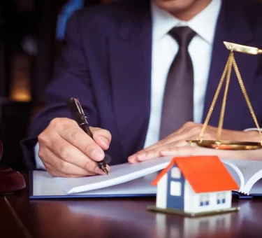 Real Estate Lawyer